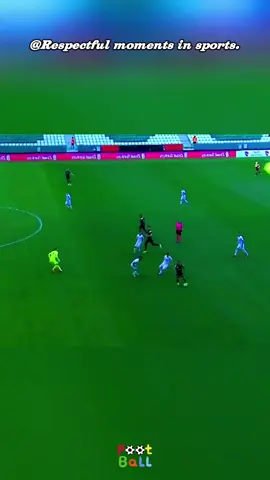 #football #sports #respect #kindness #viralvideo 