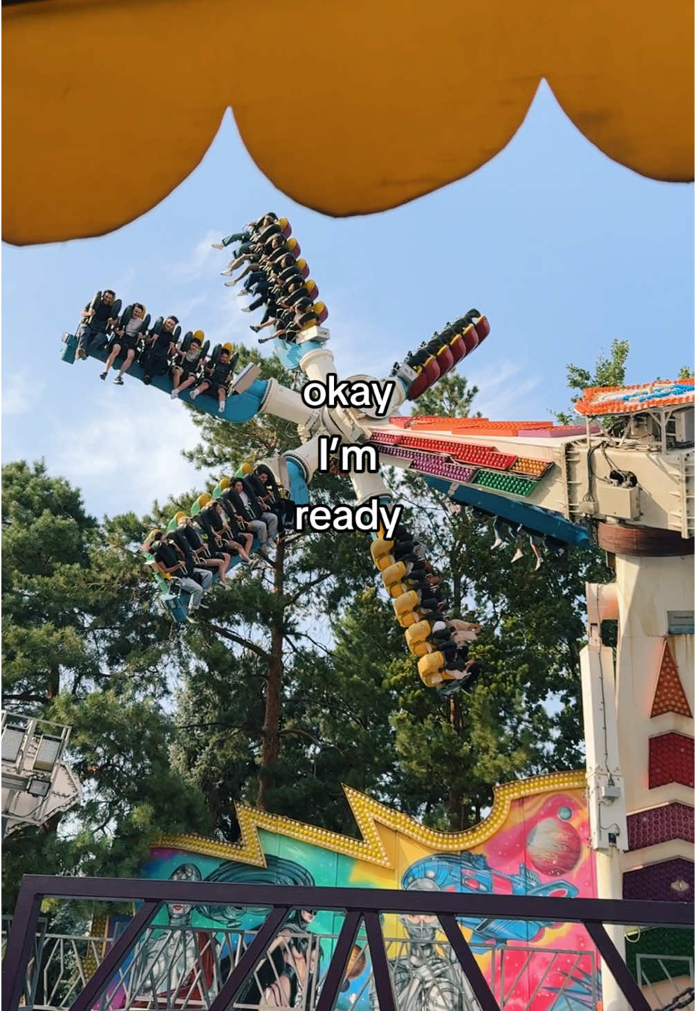 Fantasy World Almaty 📍  #аттракцион #алматы #almaty #attraction #fly 