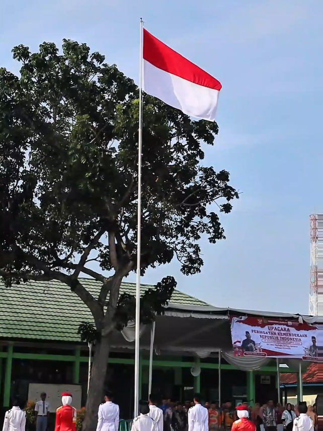 Assalamulaikum. Tabikpuunn #Sahabatreligilampung selatan Upacara pengibaran bendera pada 17 Agustus 2025. Jangan lupa follow tiktok Kemenag Lamsel  Www.tiktok.com/kemenag_lamsel Terima kasih