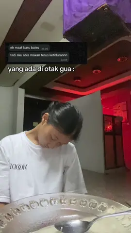 oh gitu abis makan ketiduran tuh #fyp #pageforyou #tidur #fy 