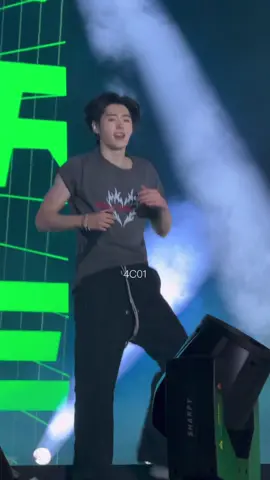 250816 WTL IN LA | GO BIG OR GO HOME - SUNGHOON FANCAM  cr. 小红薯637C4C01 #sunghoon #enhypen #walktheline #sunghoonedit #fyb 
