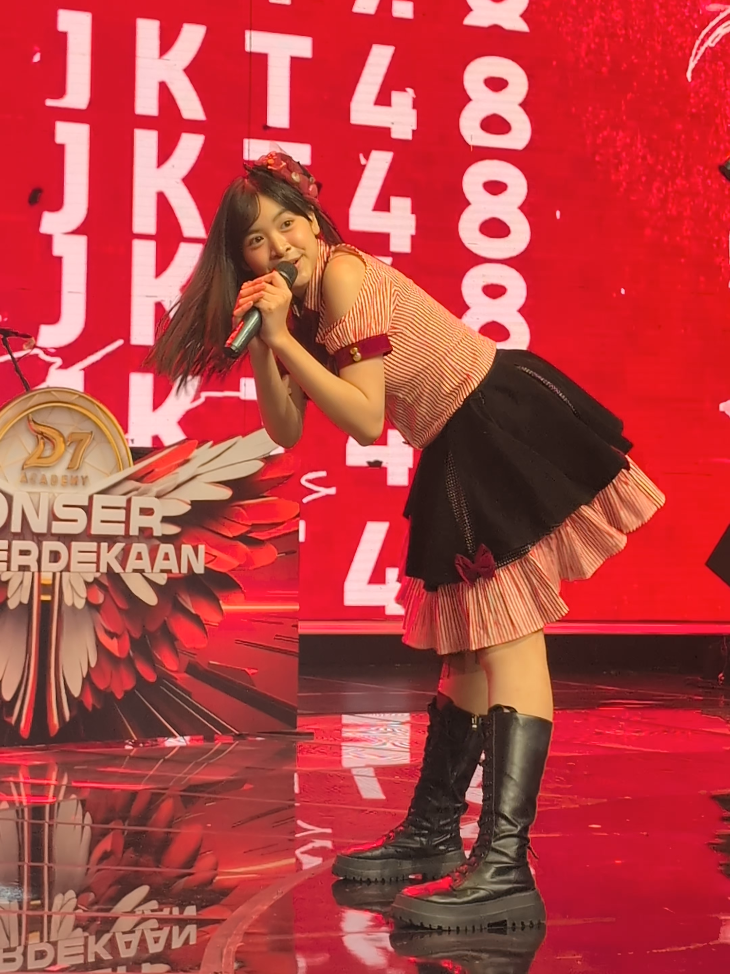 【Fancam】Hillary Abigail - Heavy Rotation (17/8/2025)  @jkt48.lily #jkt48#jkt48newera