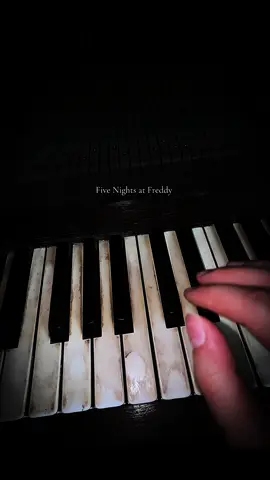 Freddy‘s theme - Fnaf 1 #piano #oldpiano #fivenightsatfreddys #fnafmovie #mimokeys 