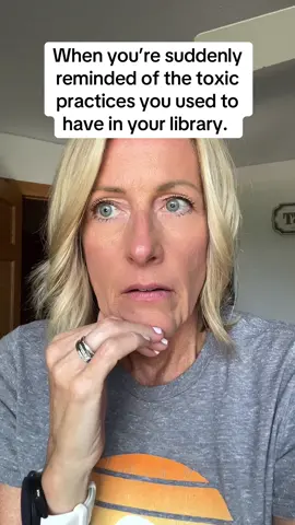 I had low aura points and did not get the W.  #librarytok #schoollibrarian #librarytiktok #toxic #ew 