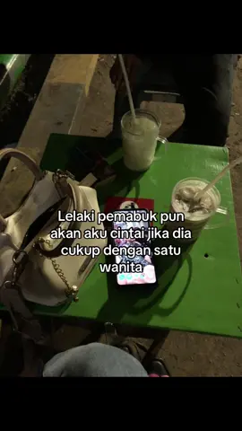 Mbo sampe dlosor” panggah tak kancani janji cukup wedok siji🫶🏻 #sadewok #katakata #story #bucin #fypage 