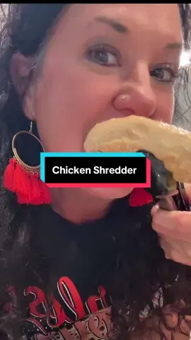 #kitchengadgets #KitchenHacks #mealprepideas #chickenshredder #tiktokshopcreatorpicks 