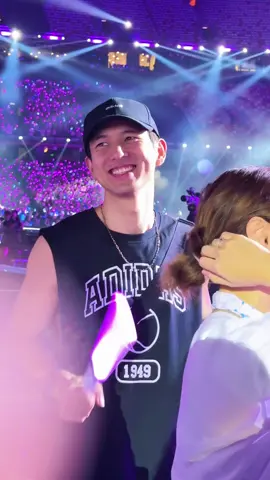 Iya tauu iyaaa hari ini kamu senang banget🤣🤣 #lixian #lixian李现 #aktorchina #dramachina #fyppppppppppppppppppppppp 