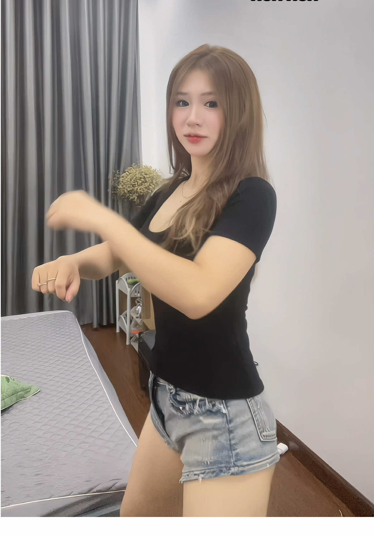 Bcuoi ứ chịu được =))