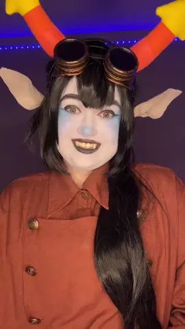 I have plans to cosplay the beta trolls but most of my cosplay is still in storage unfortunately. So Dancestors it is for now!!! #homestuck #homestuckcosplay #dancestorcosplay #horusszahhak #horusszahhakcosplay 