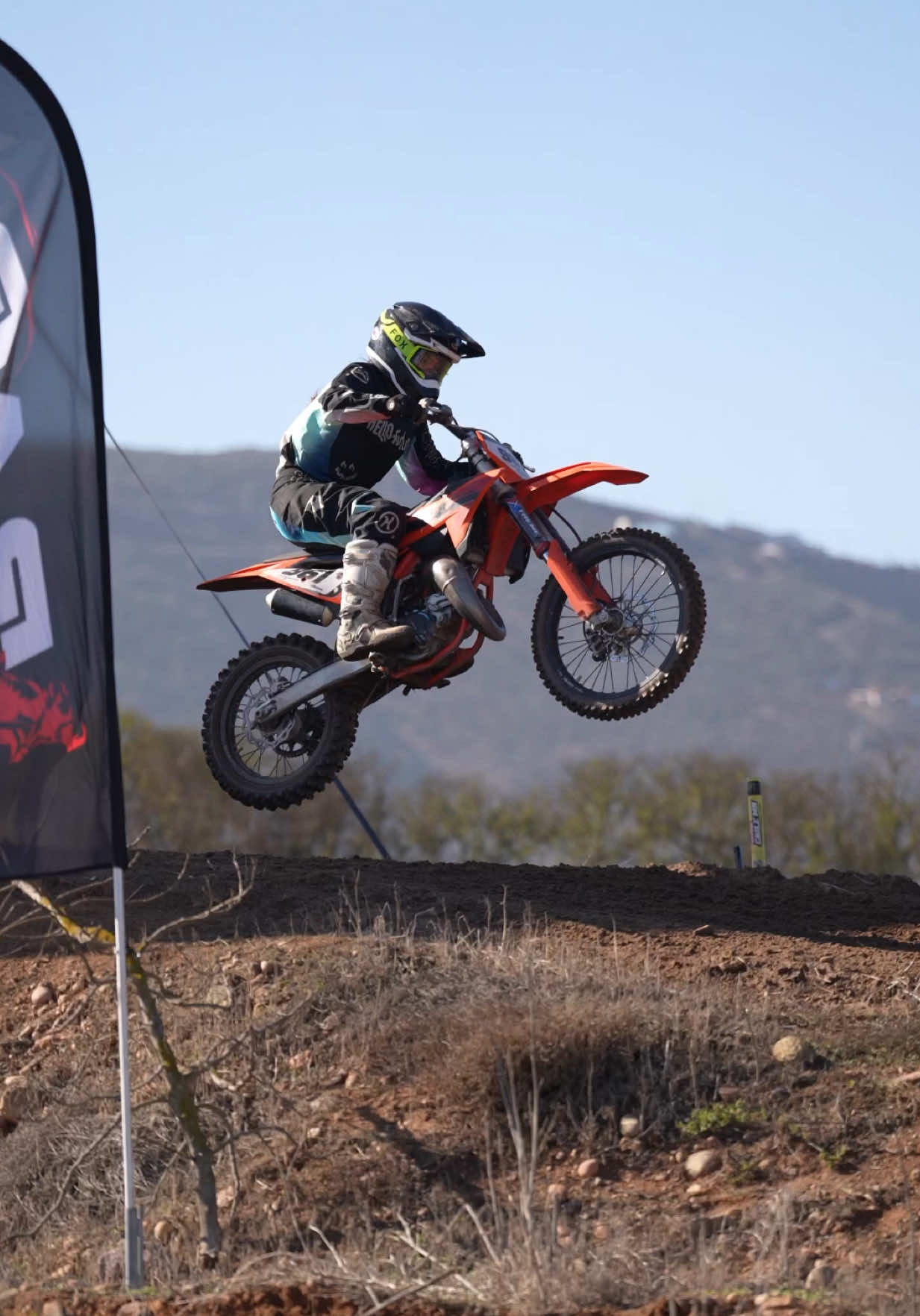 ⚡️ #motocross #mujeresenmoto #jorgeprado61 #motocrossgirl #tendencia 