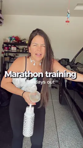 Night shift, training, eat, sleep, repeat 😬 #marathontraining #nightshifter #ultrasoundtech 
