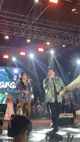 Moment mbak Wabup @bellindabirton nyanyi bareng dengan mas Dony  #bellinda #bellindabirton #fyp #kuduspride #wakilbupatikudus 