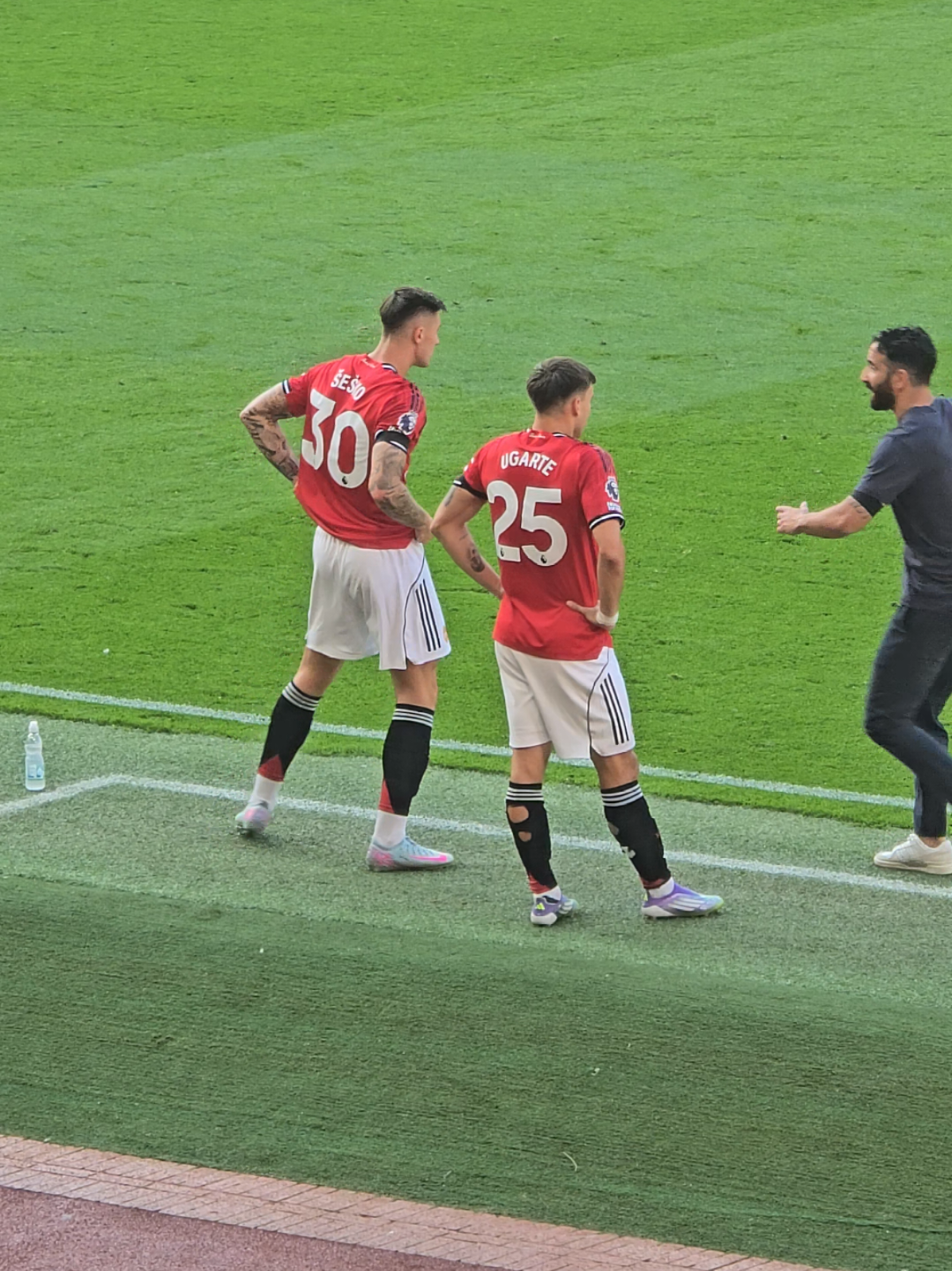 Benjamin Sesko makes his Manchester United vs Arsenal 👀 #mufc #manutd #sesko #Arsenal #manchesterunited 