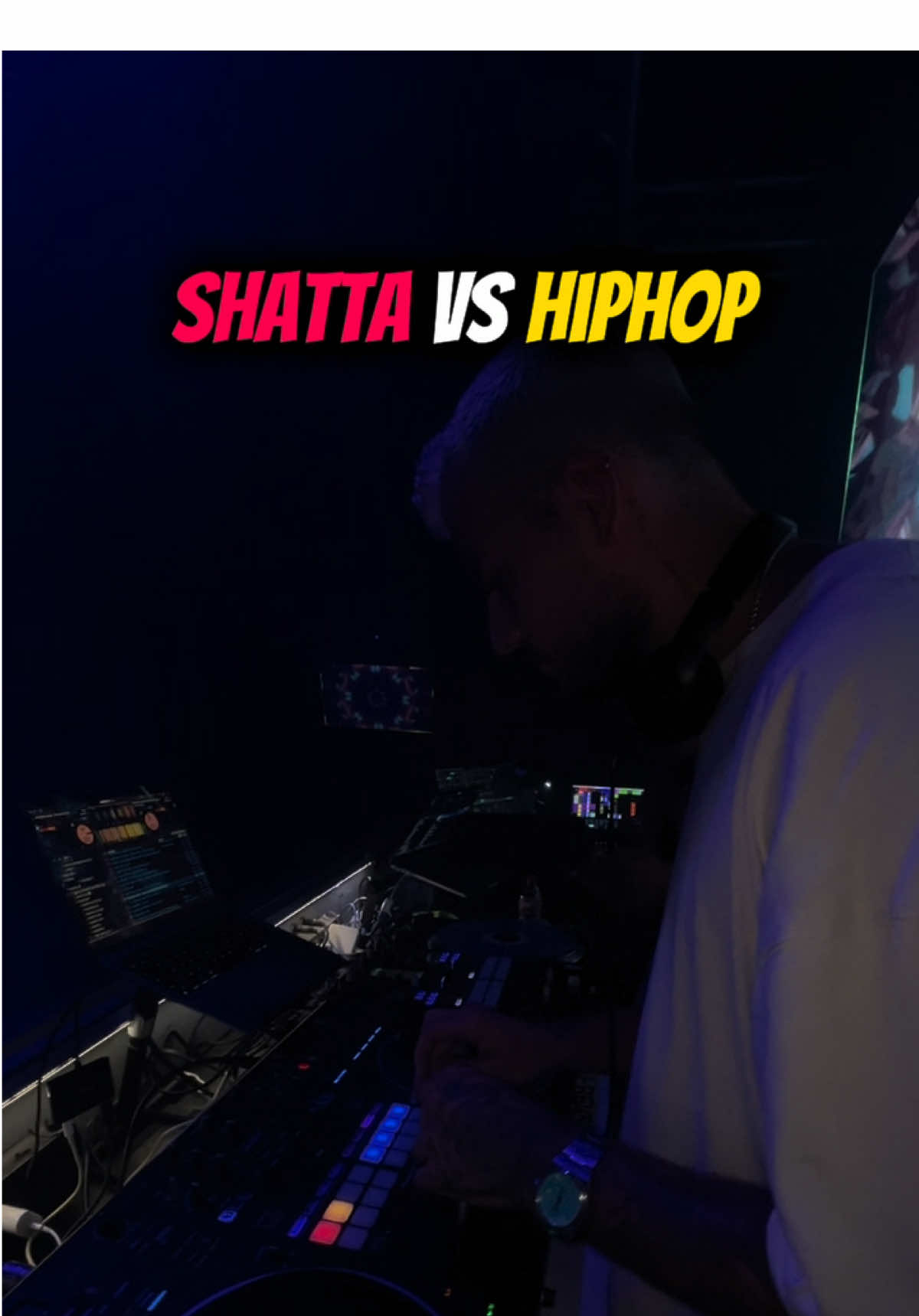 Alors tu es plutôt shatta ou hiphop 🙂‍↕️ Mets en commentaire 👇 #dj #mix #guadeloupe #boitedenuit #shatta