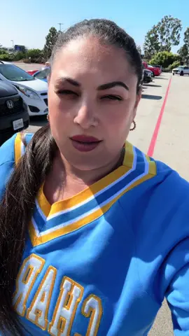 Come with us to a @los angeles chargers game! #fancenance13 #chargersgame 