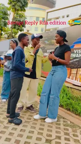 Savage Reply Rda edition 😂🇷🇼#rwandatiktok🇷🇼 #yowebogari #bizaza🤯 #mpaigikuta #guhanaibikuta