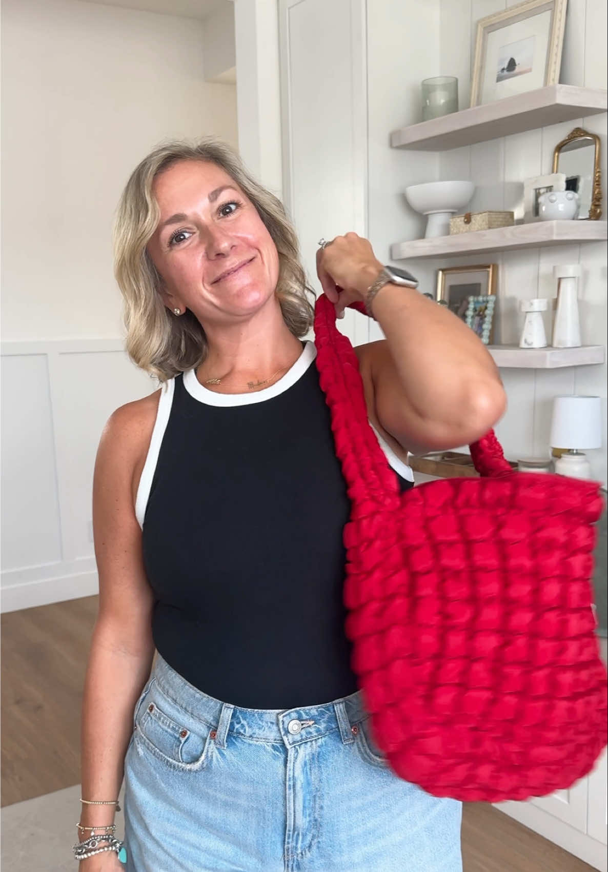 These new FP lookalike bags are so good! They come in 8 colors and are less than $23! I have them lnkd in my LTK and Walmart Storefront! #walmartfashion #walmarthaul #fplookforless #pursetok #totebag https://liketk.it/5l9h5 @Walmart 