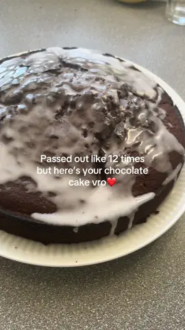 Just for you😛 Edit: plspls go watch my other vids too ;D #chocolatecake #baking #bro 