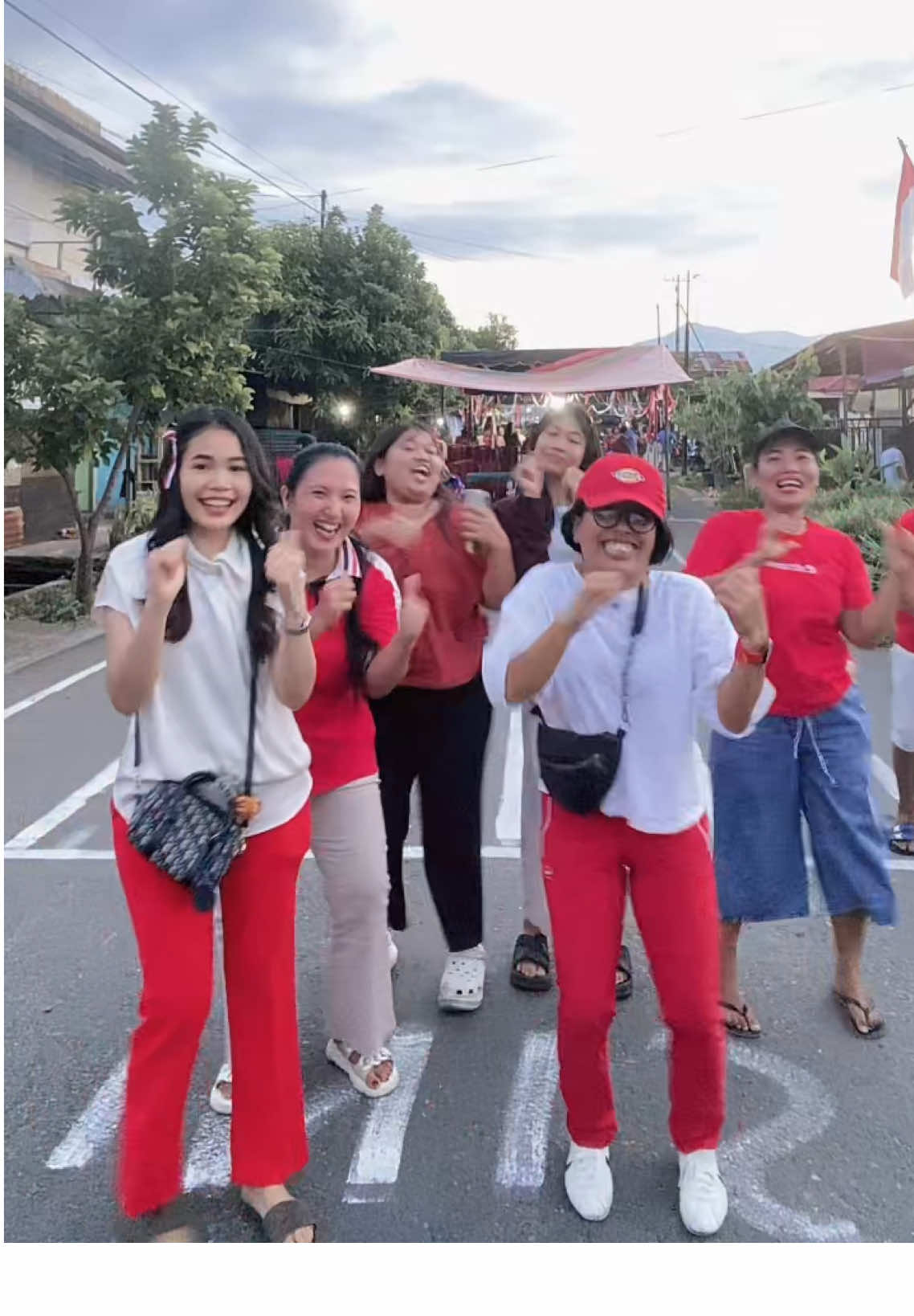 Video ditagih, jadi diupload semua😩😂