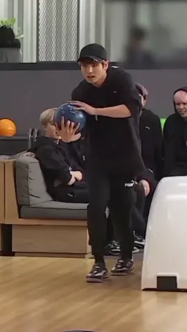 Jungkook really is good at everything he does #jungkook #bts 
