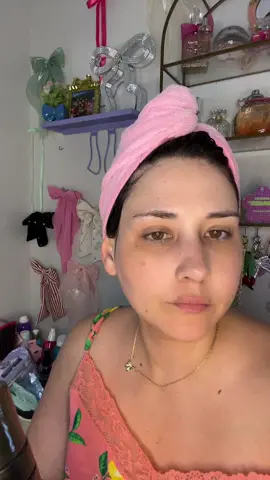 Trying a new self tanner by @b.tan  Had mixed feelings during application but overall the tan looks very natural and holding up nicely.  #sunlesstanning #selftanner #btan #skincare 