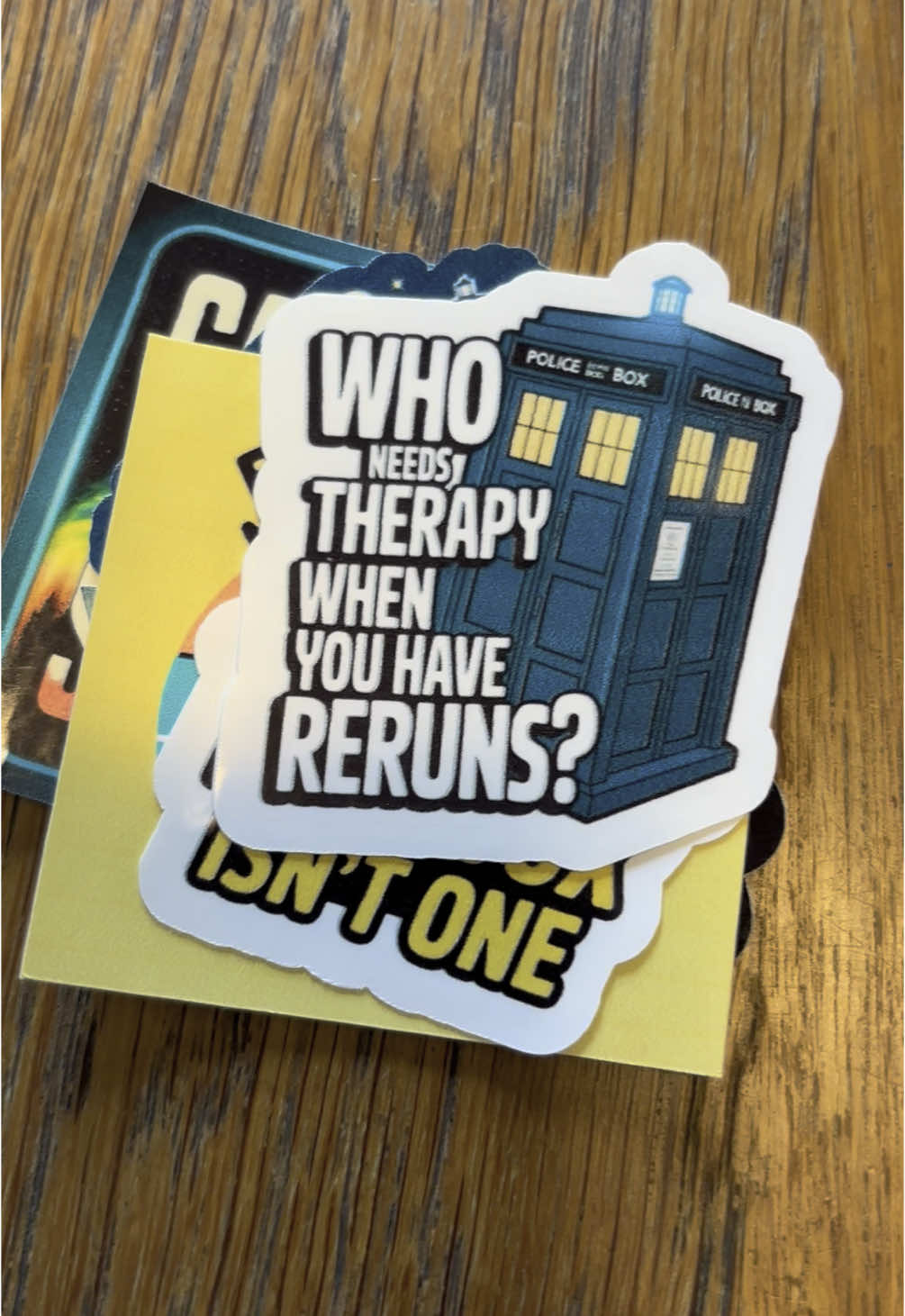I love this. Give me a hundred more #doctorwho 