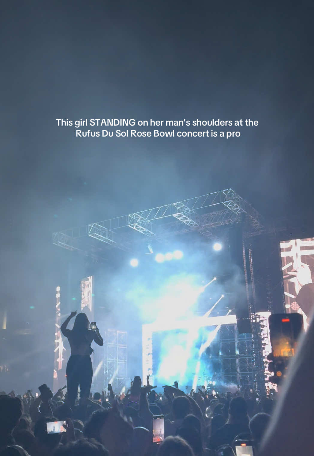 Imma practice that for my next show 🤸🏼‍♀️ #rufusdusol 