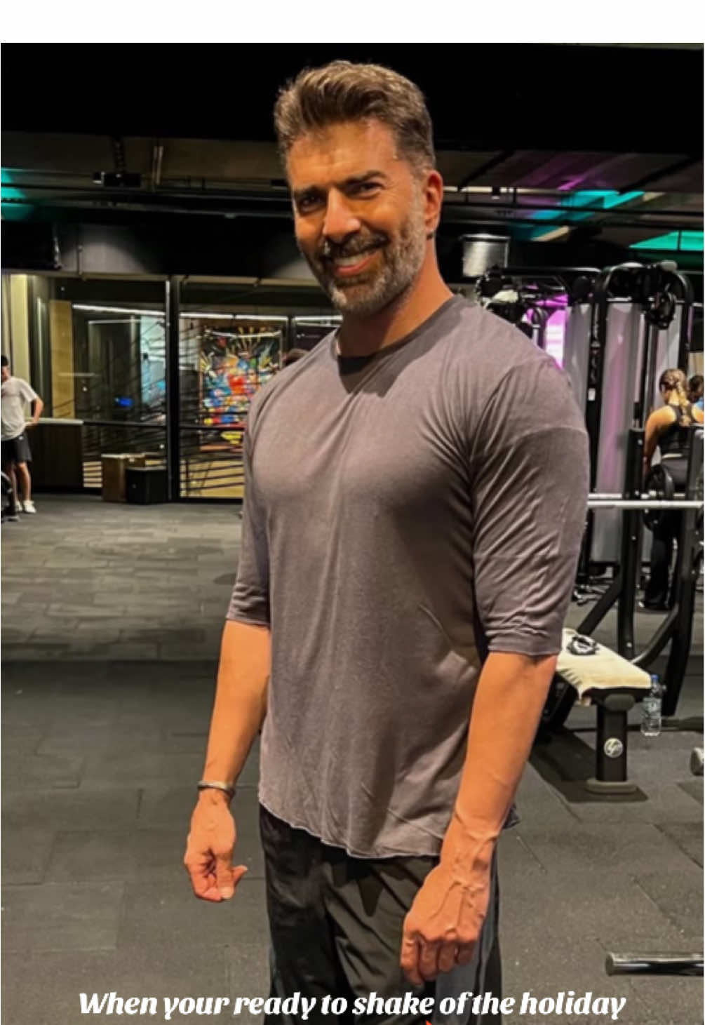 #cenktorun ready putting the holiday vibes behind him ready to crush the new season 🥵🔥 #turkishactor #turkishdrama 