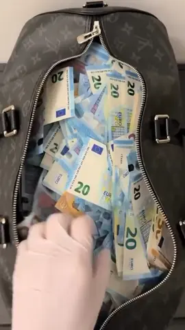 #money #million #luxurylife #business #empire 