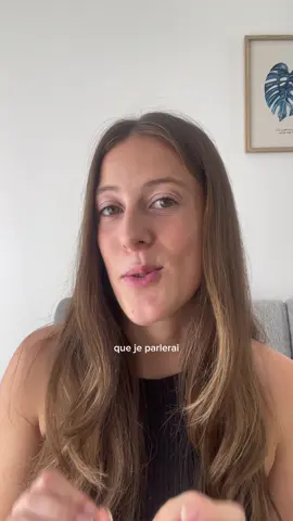 Il y a quelques années, je n’aurais jamais cru être capable d’animer un atelier. J’étais celle qui rougissait, qui n’osait pas prendre la parole, qui pensait toujours que les autres savaient mieux qu’elle. Petit pas après petit pas, j’ai compris que la confiance est un muscle. Plus tu l’exerces, plus elle grandit. Et crois-moi… ça change tout : la façon de te voir, de parler, d’agir, de créer des opportunités. C’est exactement ce que je veux t’apporter avec l’atelier Treat Yourself – Prendre confiance en soi 💌 📅 Samedi 13 septembre 🕥 10h30 – 12h 📍 En ligne - on sera en petit comité donc tu auras vraiment le temps d’échanger, de poser tes questions et d’avoir mon accompagnement de près. Pendant 1h30, tu auras : 💡 Des bases claires pour comprendre la confiance en soi 📝 Des exercices pratiques pour passer à l’action 🎁 Un workbook offert pour continuer après l’atelier 👉🏽 Tarif de lancement : 24,99€ jusqu’au 28 août. Le lien pour t’inscrire est en bio ✨ Et rappelle-toi : si j’ai pu transformer ma vie grâce à la confiance… toi aussi, tu le peux 🫶🏽