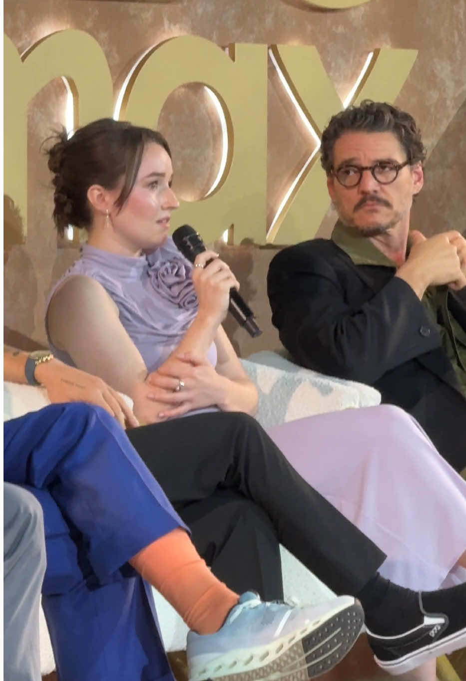 Kaitlyn Dever talks about joining The Last of Us and having to kill Joel on the show.  #KaitlynDever #TheLastofUs #abbyanderson #Emmys #PedroPascal 