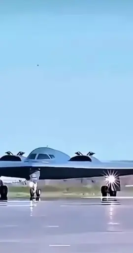 American B-2 stealth bomber #b2bomber #stealth #american #foryou #fyp 