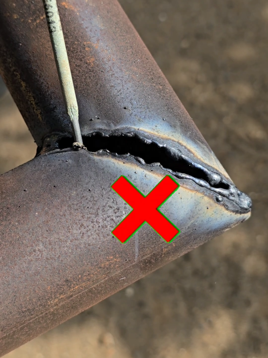 solution to fix welding errors on thin pipes. #welding #welders #stickwelding #welderUSA 