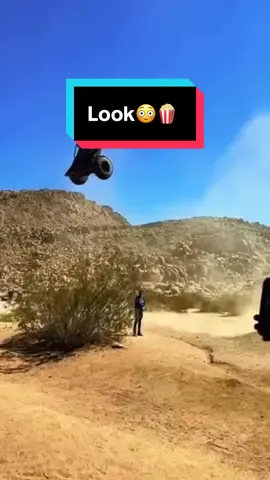 I thought my RC truck was tough—until it met this ramp. Watch this! 🍿😳 #wheel #axle #rig #suspension #exhaust  