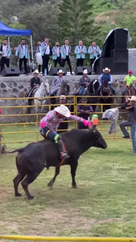 🐂🎉✨🫀🇲🇽 #fyp #parati #rancho #fiestaspatronales #jaripeo #jalisco #mexico #Vlog @Maricela Saldaña @RBnmpp 