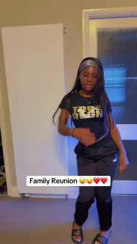 Family reunion ❤️❤️@𝓝𝓸𝓻𝓮𝓵𝓵𝓮✨ @Na.Na @queenix0#queen_already1 #mumof3👌 #momanddaughter👌👌❤️❤️ 