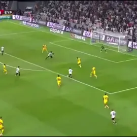 seni her geçen gün daha çok özlüyorum 🙃#besiktas #quaresma #rafasilva #trivela #eyupspor 