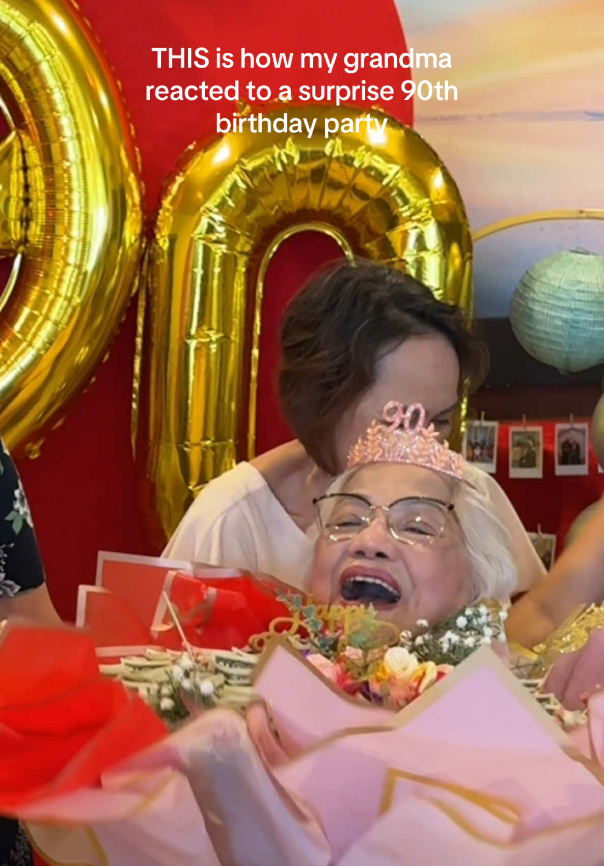 Her reaction progressively gets funnier 🤣She said she didn’t know it was a birthday party for her.. she thought people just randomly all flew in for no reason but coincidence 😅  #birthdaygirl #vietnamese #birthdaysurprise #grandma #fyp  
