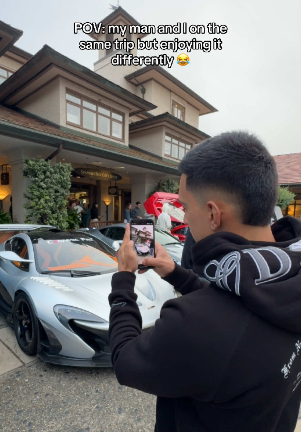 Different types of sight seeing😂 #viral #fyp #couple #montereycarweek #carweek 