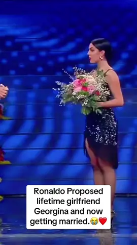Ronaldo Proposed Georgina😭❤️ #fyp #foryou #georginarodriguez #georgina #ronaldo  ronaldo proposes to georgina cristiano proposed to georgina georgina rodriguez y cristiano ronaldo ronaldo and georgina engaged cristiano ronaldo proposing to georgina ronaldo and georgina marriage  Cristiano Le Pide Matrimonio A Georgina ronaldo proposes to georgina. cr7 pide matrimonio a georgina. cristiano pidiendo matrimonio cristiano le pide matrimonio a georgina