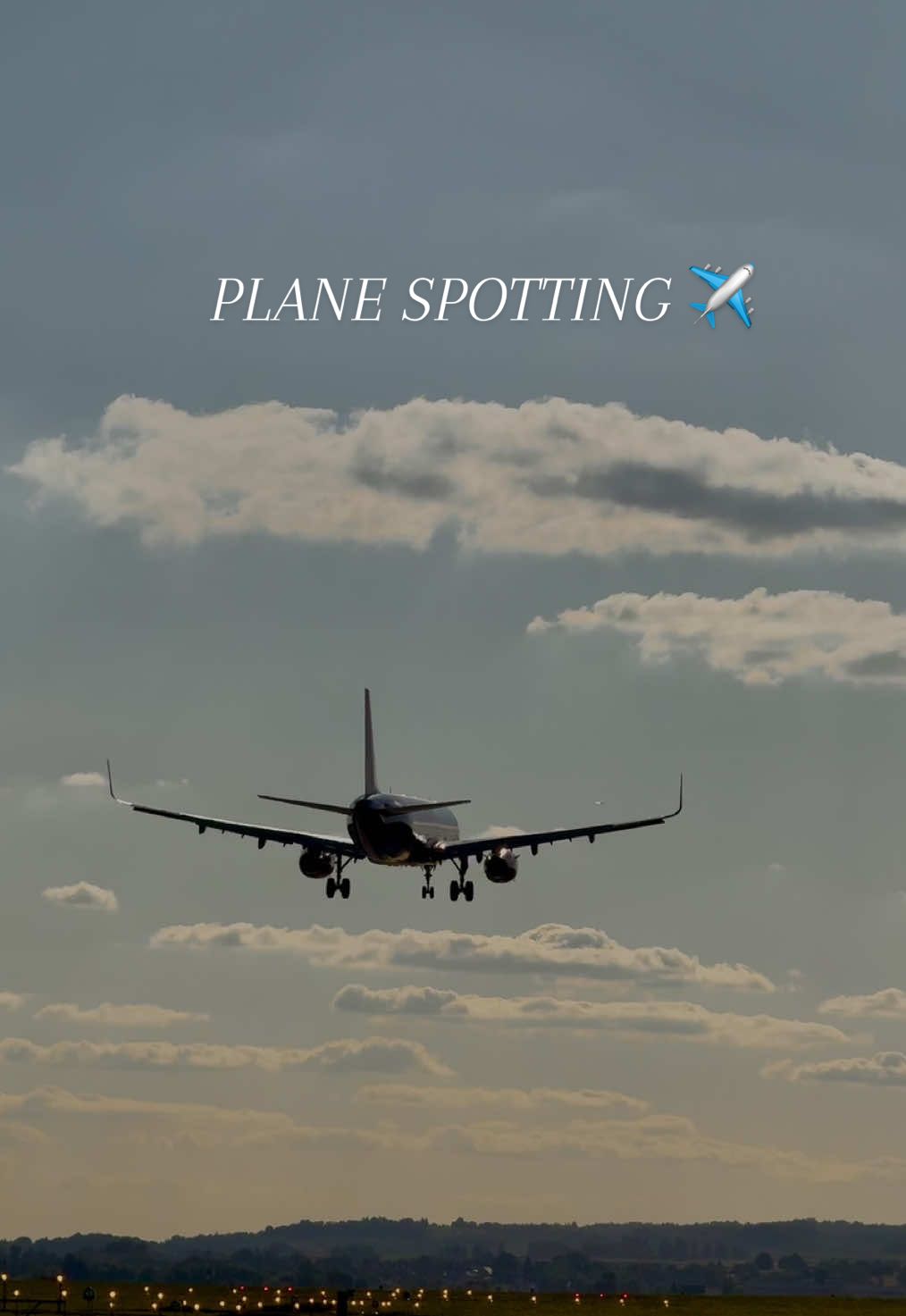 Cudowne miejsce na plane spotting w Krakowie, koniecznie zapisz i zabierz tam swoją ulubioną osobę 🤍✈️ #planespotting #pomyslnarandke #balice #airportview #krakowairport 