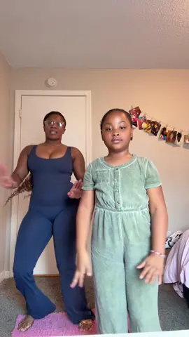 My niece wanted to do a TikTok with me lol 💓