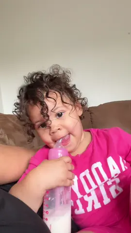 Letting my one year old say anything she wants 😀 #toddlersoftiktok #smart #funny #Love #trend 