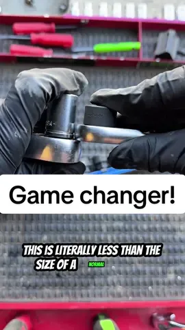 Mind Blowing Mechanic Trick You’ve NEVER Seen! #mechanic #mechaniclife #tools #mechanictools #autorepair @Olsa Tools 