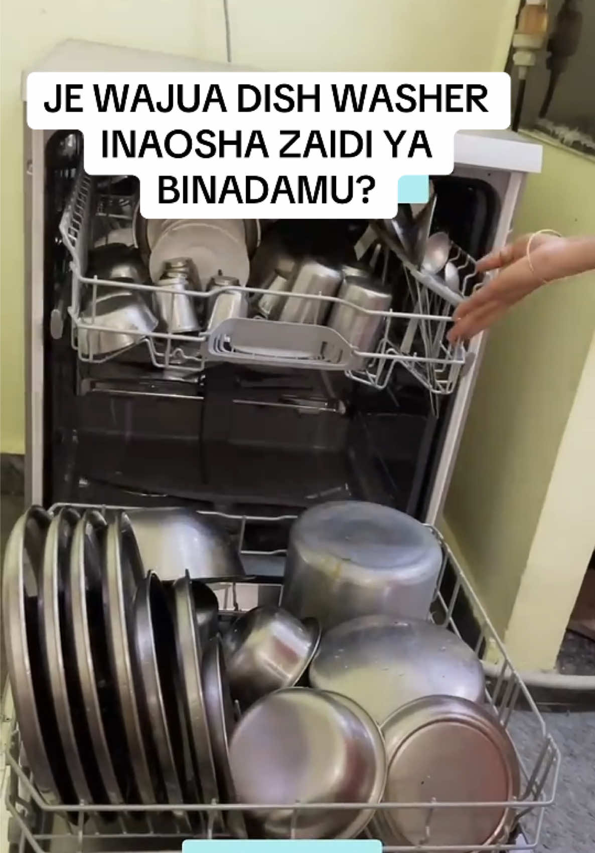 Tunazo secondhand from BREMEN, GERMANY 🇩🇪  0717575635  PRICE 👉 550,000/= LOC 👉 KINONDONI  📞 0717575635  DELIVERY 🚚 YES  MIKOANI TUNATUMA 🚎  #dishwasher #washingmachine #cleaning #samsung #vitukutokagermany 