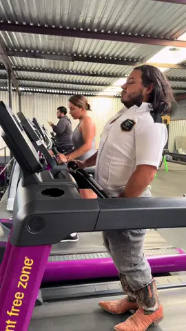 Yo en el gimnasia #trevorius2025 #mifamilialamasbonita 