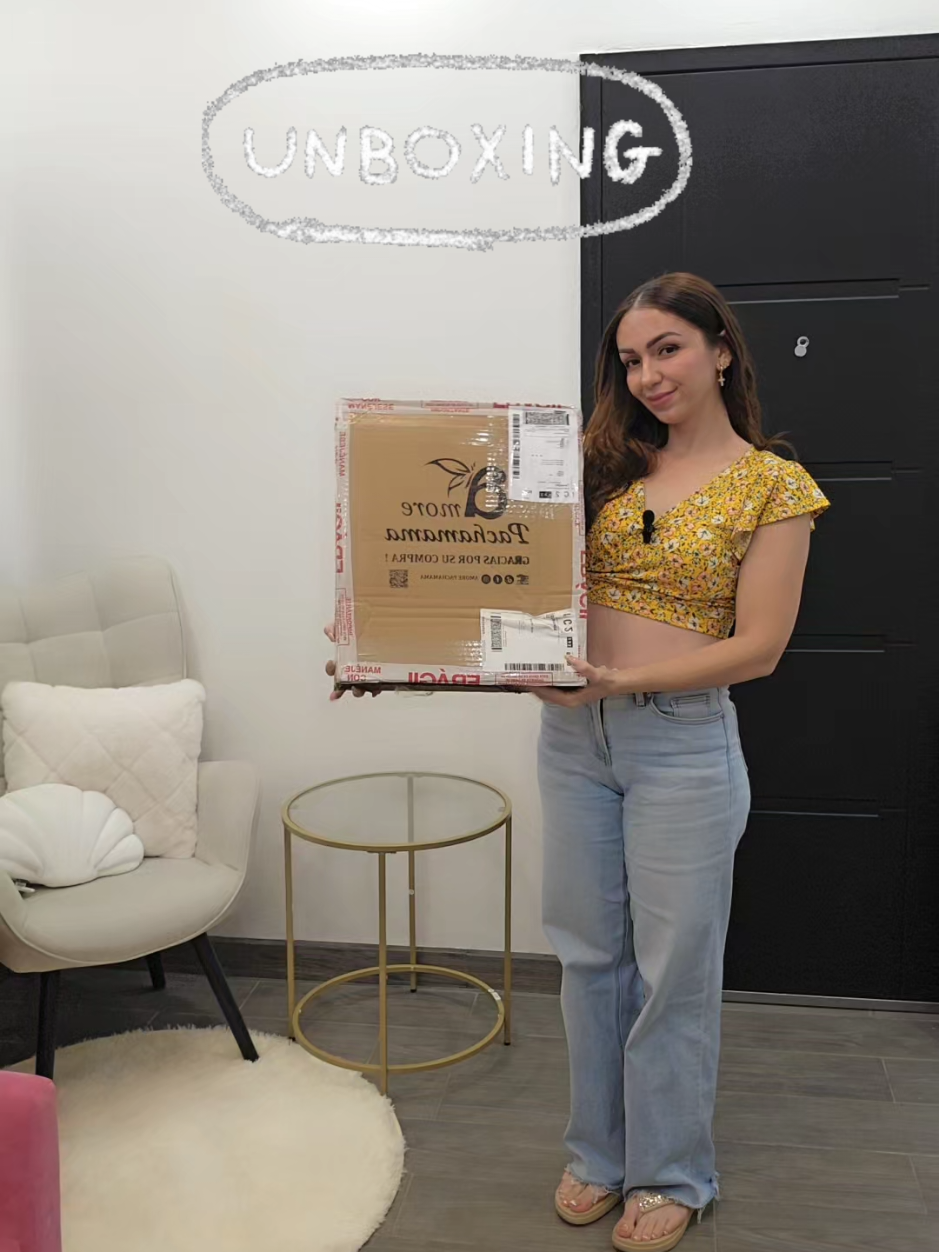 Cositas de Maestra 👩🏻‍🏫💅🏻🥰 ¡Divino todo lo que encuentras en @AMORE PACHAMAMA HANDBAG  #MissAzalhia #fyp #parati #MissAzalhia #tiktokponmeenparati 