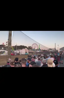 #demoderby #demolitionderby #girlsthatderby #marshfieldfair #fyp 