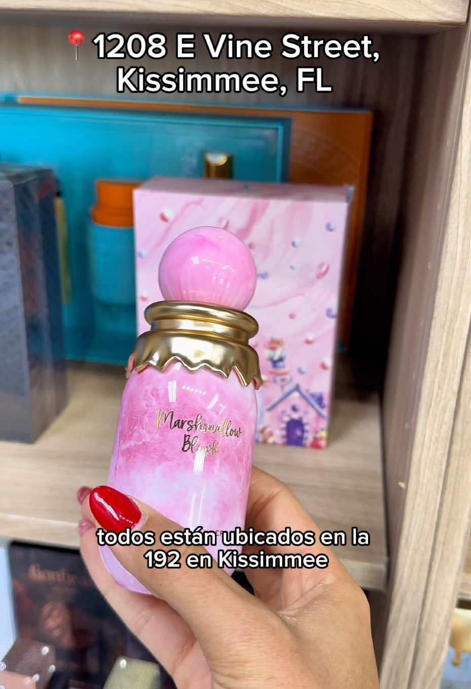Perfumes árabes en tendencia en @Karimparfumm en Kissimmee, Florida.  Les confieso que jamás se me hubiese ocurrido venir a probar perfumes árabes y salí feliz con las manos llenas.   Tienen montones de fragancias, muchas súper parecidas a perfumes de marcas reconocidas pero a mucho mejor precio 🙌🏽🙌🏽🙌🏽.  Están en Kissimmee sobre la 192  📍1208 east vine street kissimmee fl 34744 Abren de lunes a viernes de 9am a 6pm y sábados de 10am a 6pm. Puedes comprar online pero te recomiendo venir a la tienda para probarlos 🤩 Super recomendados 💯 @karimparfumm  #parfum #parfume #perfumesarabes #tiktokviral #fyp 