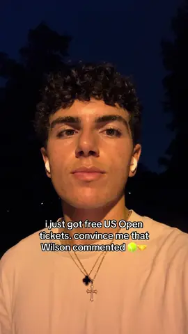 @Wilson Tennis wanna help me plan the perfect trip?? #USOpen #usopentickets #wilsontennis #tennistiktok #convincemesomeonefamouscommented 